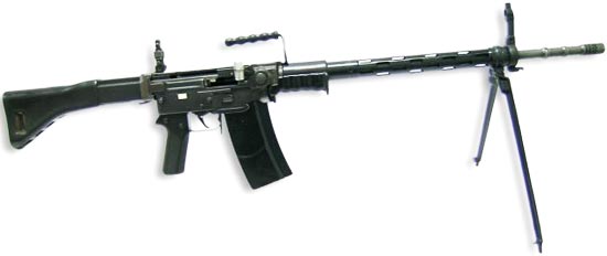 SIG Stgw 57 на сошках