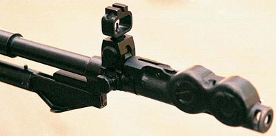 тормоз-компенсатор и мушка АН-94