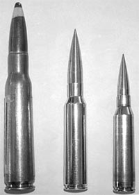 .50BMG; .408 CheyTac; .338Lapua (слева направо)