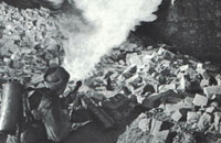 Изрыгающие пламя