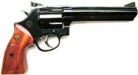 Револьвер Taurus M 441